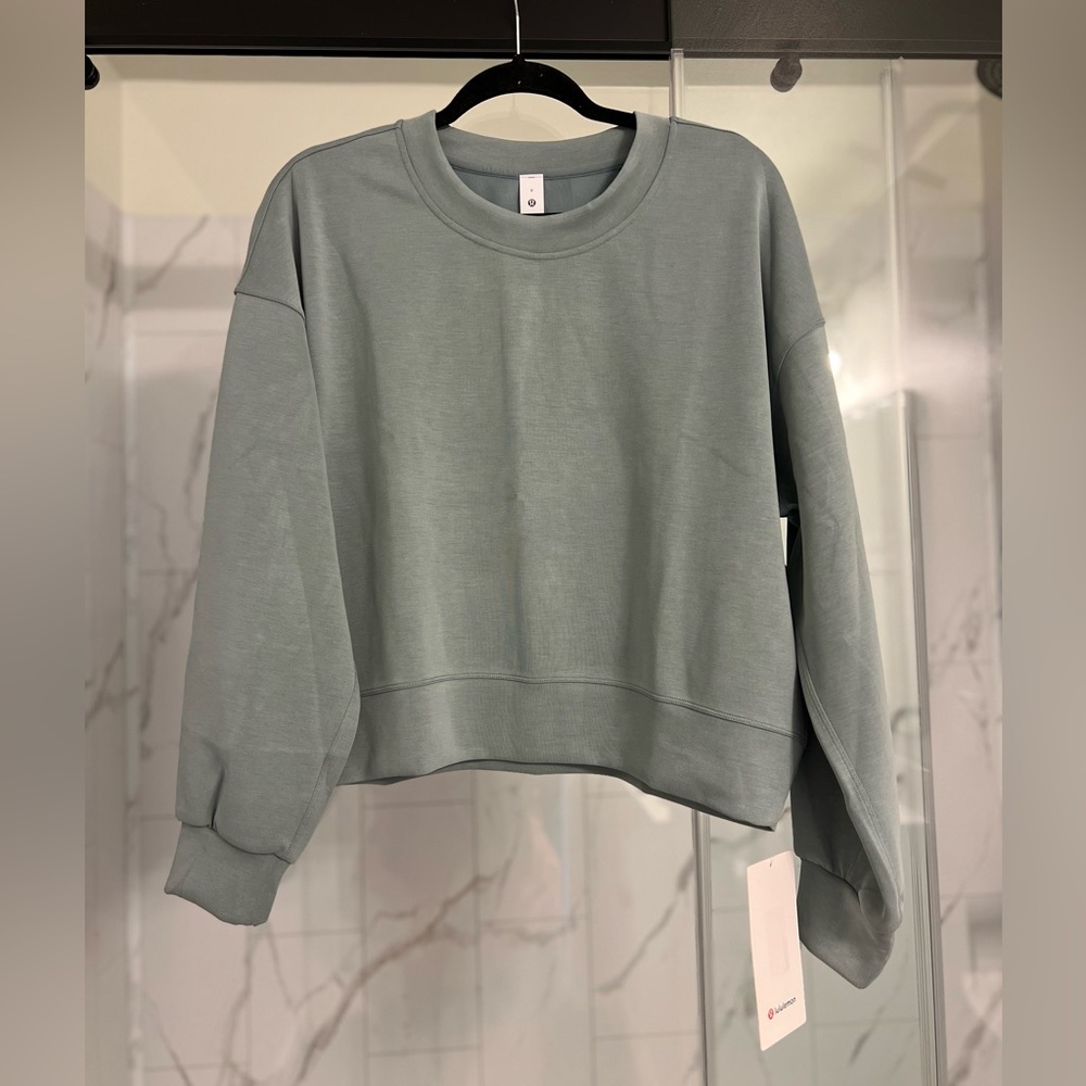 Lululemon Perfectly Oversized Crop Crew Softstreme